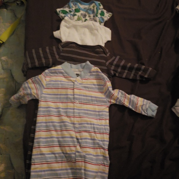 0-3 month boy clothes - Picture 8 of 8